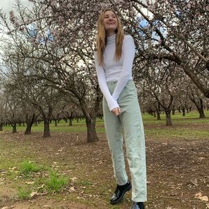 Meet your Posher, Josette